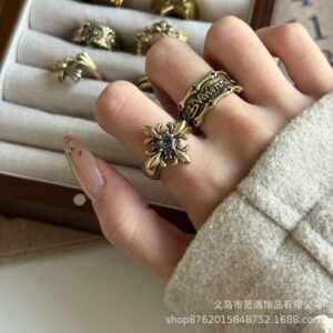 Ancient Vintage Floral Ring Set 2 Pcs – Adjustable Golden Rings