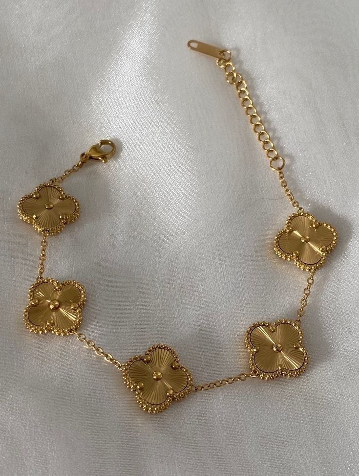 Four Leaf Bracelet – Stainless Steel | Black, White & Golden - Image 3